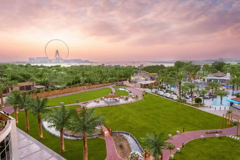 Al Habtoor Grand Resort Autograph Collection